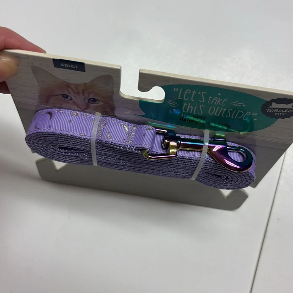 Whisker City® Purple Moons Cat Leash size adult